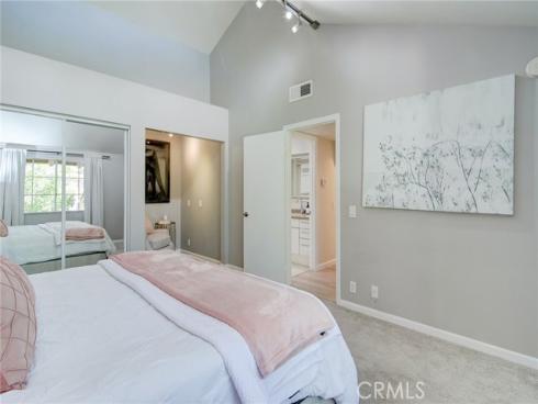 26571  Las Palmas  7 , Laguna Hills, CA