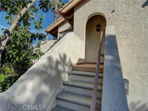 26571  Las Palmas  7 , Laguna Hills, CA