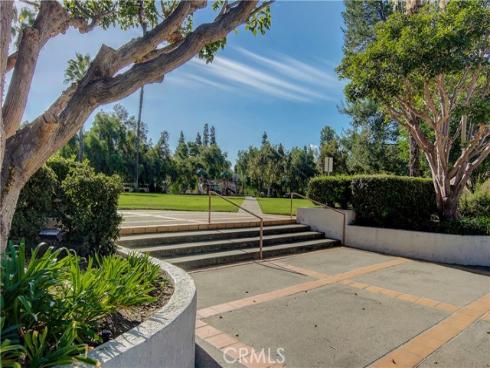 26571  Las Palmas  7 , Laguna Hills, CA