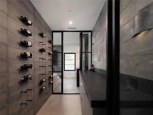 25481  Lone Pine  , Laguna Hills, CA