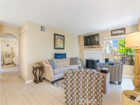 24352  Berrendo  4 , Laguna Hills, CA