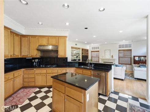 26942  Willow Tree Ln  , Laguna Hills, CA