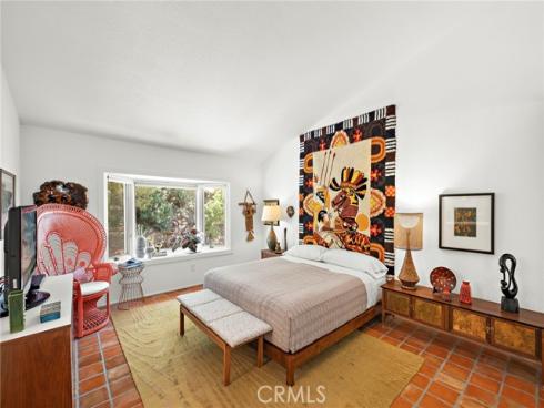 25962  Ernestine   Court, Laguna Hills, CA