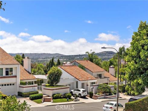 25962  Ernestine   Court, Laguna Hills, CA