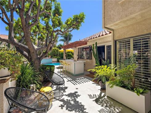 25962  Ernestine   Court, Laguna Hills, CA