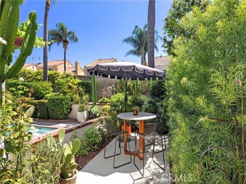 25962  Ernestine   Court, Laguna Hills, CA