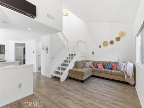 14  Dry Creek  , Laguna Hills, CA