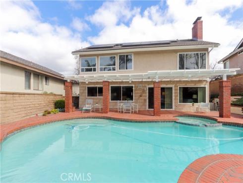 25521  Creek Drive  , Laguna Hills, CA