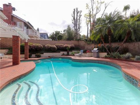 25521  Creek Drive  , Laguna Hills, CA