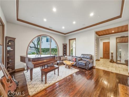 25101  Anvil   Circle, Laguna Hills, CA