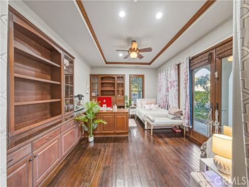 25101  Anvil   Circle, Laguna Hills, CA