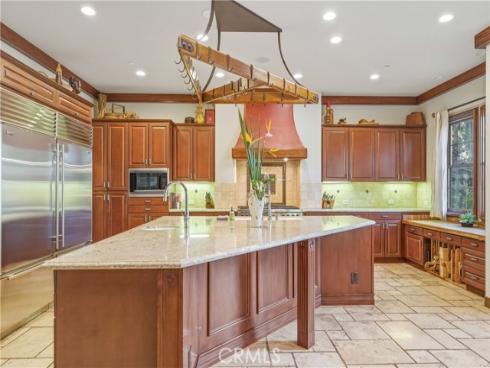 25101  Anvil   Circle, Laguna Hills, CA