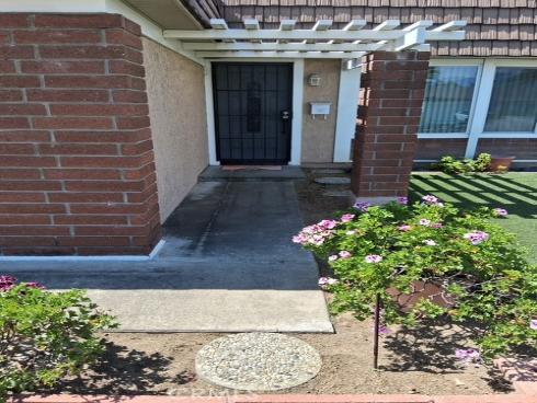 25141  Madeira  , Laguna Hills, CA