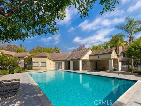 24392  Kingston  72  Court, Laguna Hills, CA