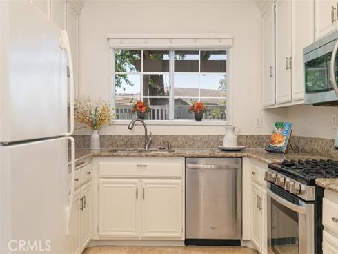 24392  Kingston  72  Court, Laguna Hills, CA