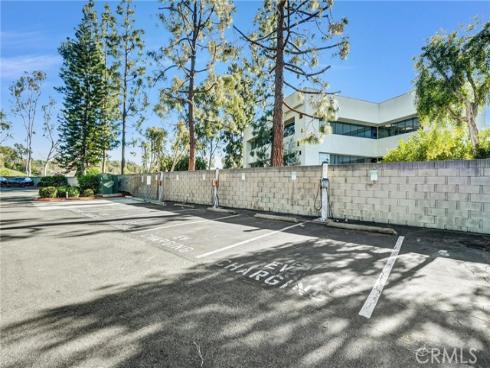 26701  Quail  147  Creek, Laguna Hills, CA