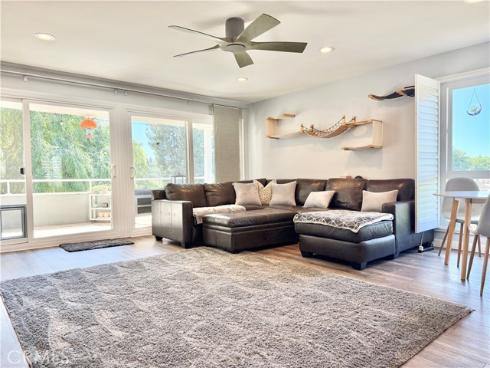 22256  Caminito Danubo  , Laguna Hills, CA