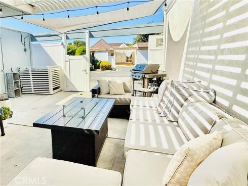 22256  Caminito Danubo  , Laguna Hills, CA