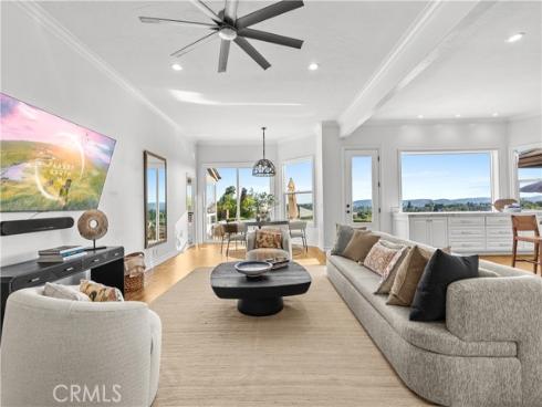 25712  Highplains   Terrace, Laguna Hills, CA