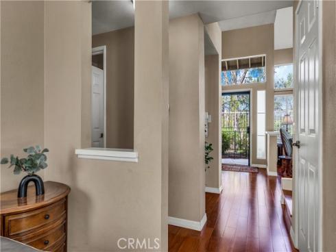 26292  Rosa  , Laguna Hills, CA