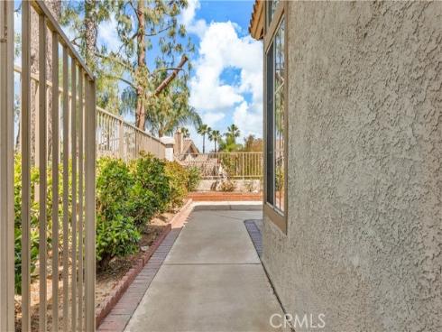 26292  Rosa  , Laguna Hills, CA