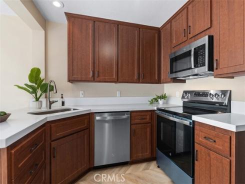 22125  Caminito Vino  , Laguna Hills, CA