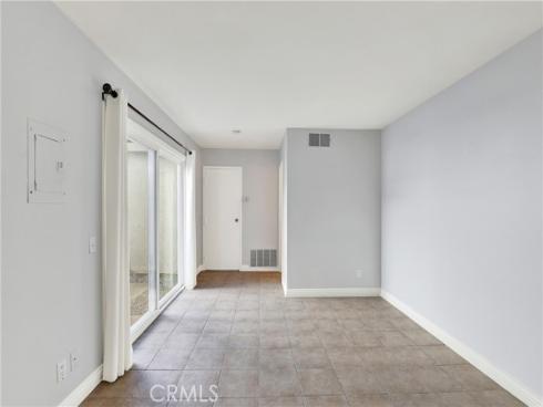 25061  Silverleaf  , Laguna Hills, CA