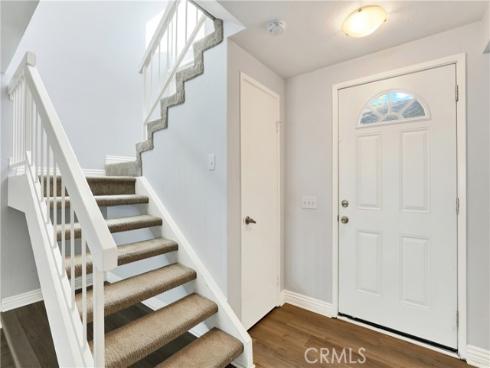 25061  Silverleaf  , Laguna Hills, CA