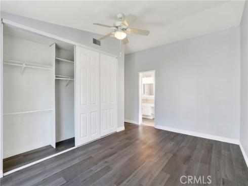 25061  Silverleaf  , Laguna Hills, CA