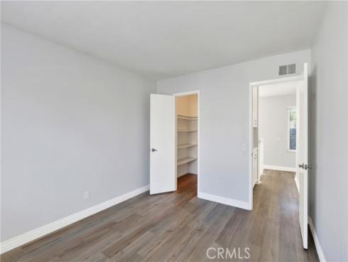 25061  Silverleaf  , Laguna Hills, CA