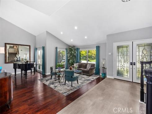 27215 Stagewood Court, Laguna Hills, CA