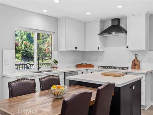 27215 Stagewood Court, Laguna Hills, CA