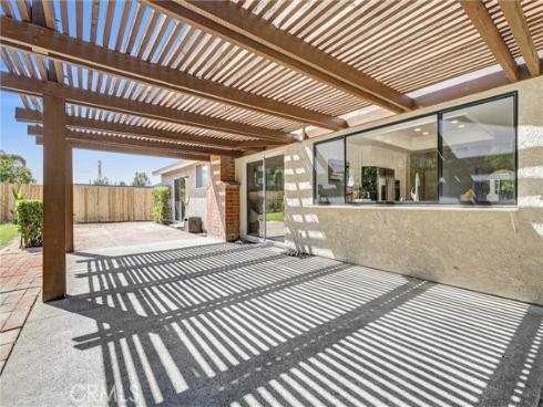 25452  Champlain   Road, Laguna Hills, CA