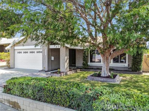 25452  Champlain   Road, Laguna Hills, CA
