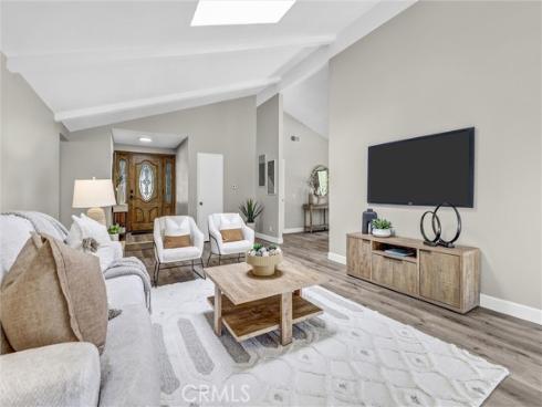 25452  Champlain   Road, Laguna Hills, CA