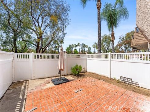 26282  Hanover  , Laguna Hills, CA