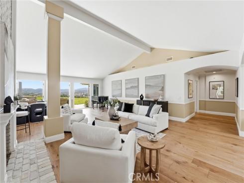 24962 Nellie Gail , Laguna Hills, CA
