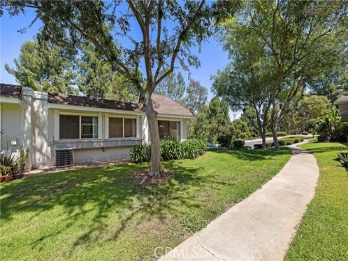 22342 Caminito Escobedo , Laguna Hills, CA