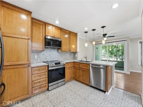 22131 Caminito Vino , Laguna Hills, CA