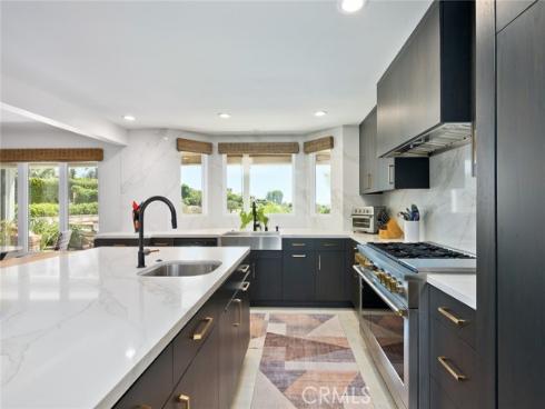 25402  Gallup   Circle, Laguna Hills, CA