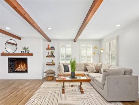 25402  Gallup   Circle, Laguna Hills, CA
