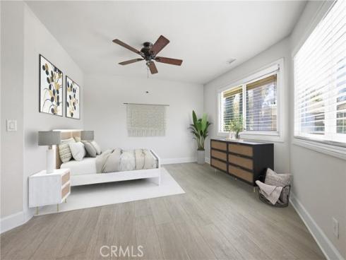 26201 Sunnyglen 212 Avenue, Laguna Hills, CA