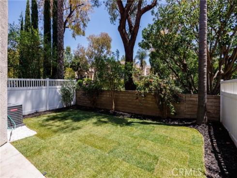 26201  Sunnyglen  212  Avenue, Laguna Hills, CA