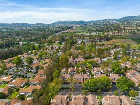 14 Ash Creek 93 Lane, Laguna Hills, CA