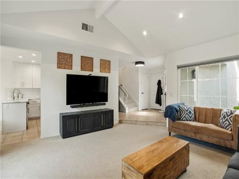 14 Ash Creek 93 Lane, Laguna Hills, CA