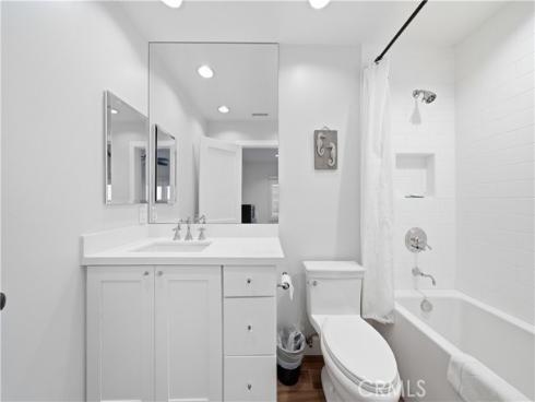 26952 Willow Tree , Laguna Hills, CA