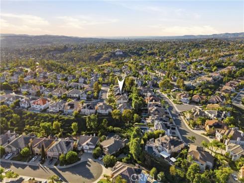 26952  Willow Tree  , Laguna Hills, CA