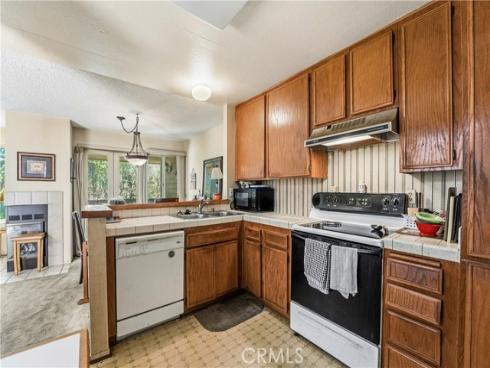23331 Caminito Los Pocitos #115 , Laguna Hills, CA