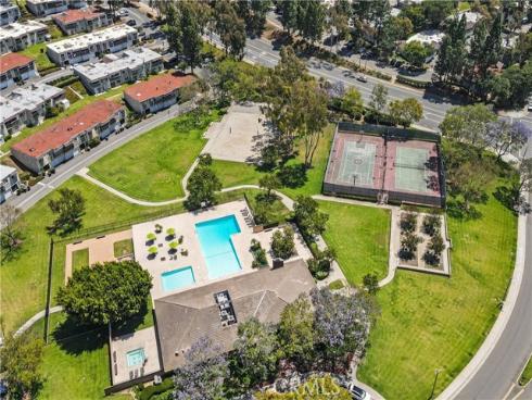 23331 Caminito Los Pocitos #115 , Laguna Hills, CA