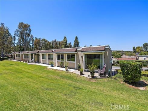 23382 Caminito Andreta 136 , Laguna Hills, CA